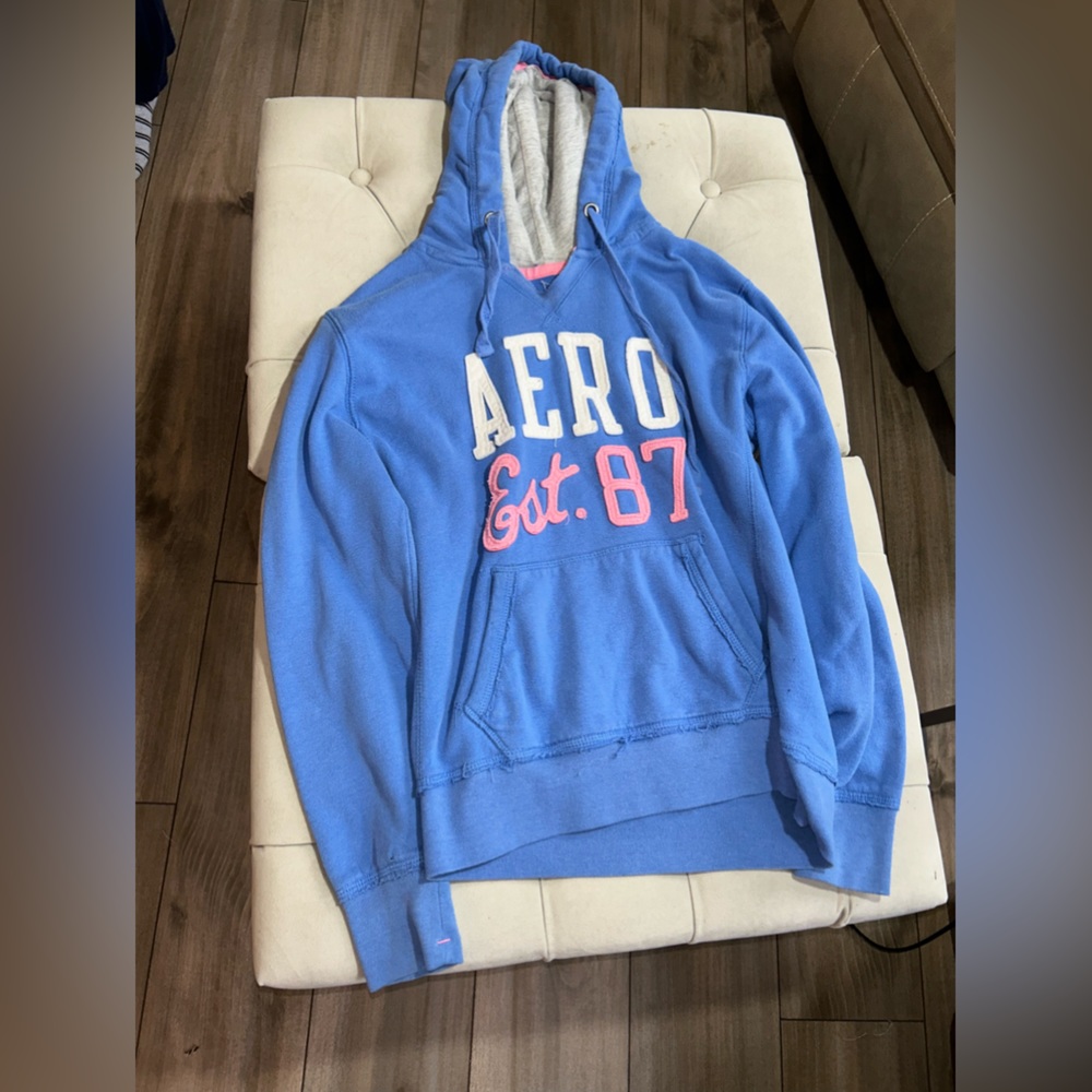 The clothing is in good condition no longer have interest for it.